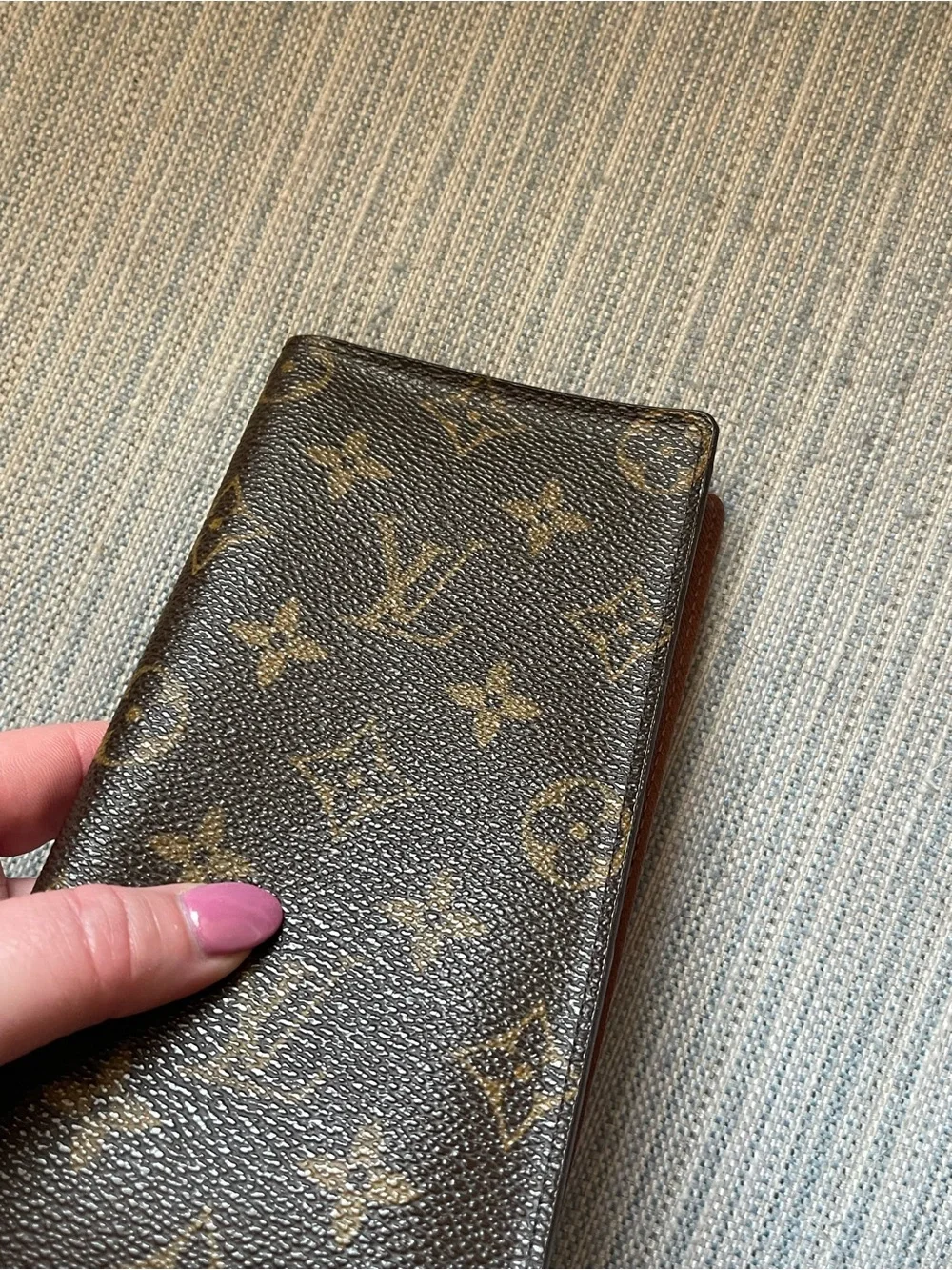 Louis Vuitton Brazza Wallet (unisex)